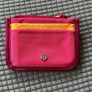 True identity card case